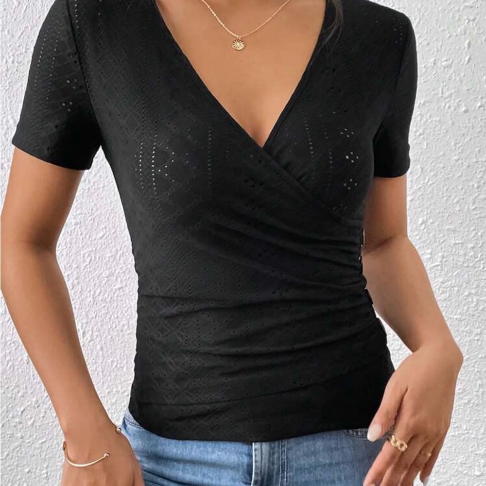 Black Button-Detail Women's Top - Picture 3 of 6